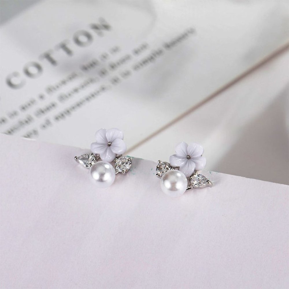 flower girl earrings, tiny kawaii earrings